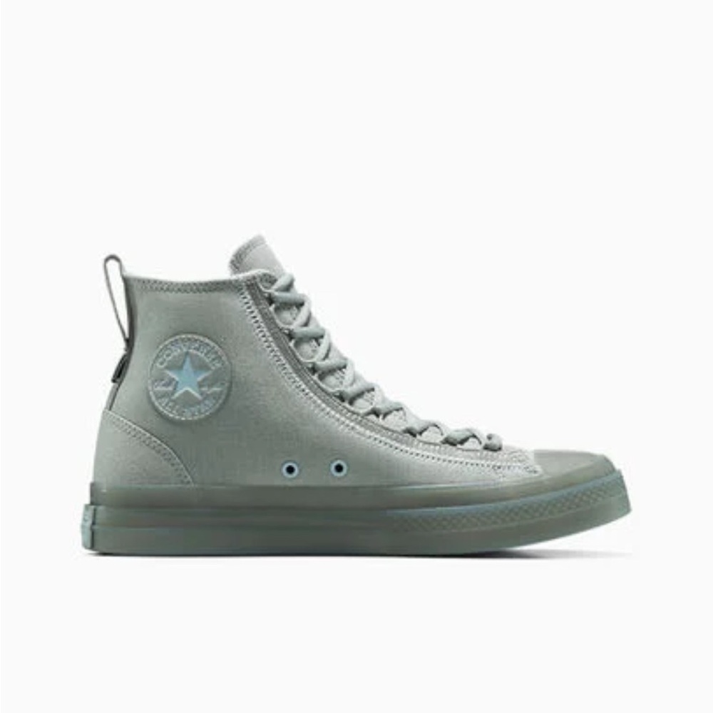 Converse - NWT Men's Gray High-Top Sneakers
